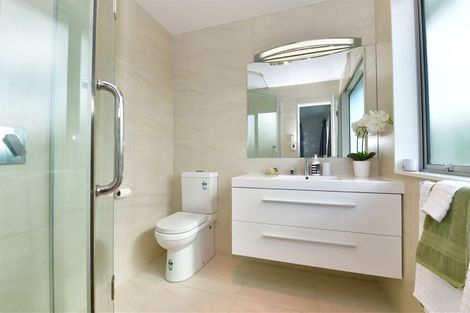 Photo of property in 23 Galbraith Greens, Silverdale, 0932