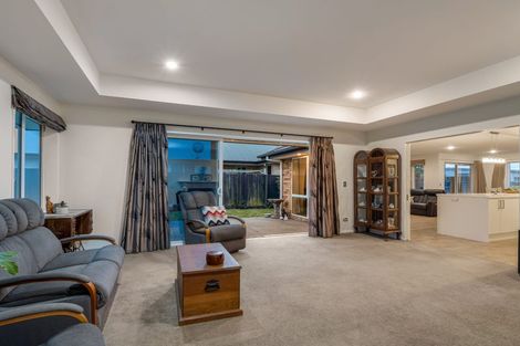 Photo of property in 37 Globe Bay Drive, Templeton, Christchurch, 8042