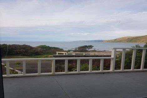 Photo of property in 25 Ocean Parade, Pukerua Bay, 5026