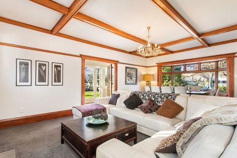 Photo of property in 28 Tui Street, Fendalton, Christchurch, 8041