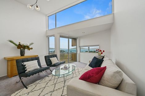 Photo of property in 17/2 Onslow Road, Khandallah, Wellington, 6035