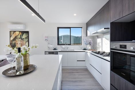 Photo of property in 18b Mackenzie Street, Te Atatu South, Auckland, 0610