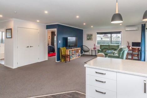 Photo of property in 2a Rutland Street, Levin, 5510