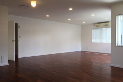 Photo of property in 299a Glengarry Road, Glen Eden, Auckland, 0602