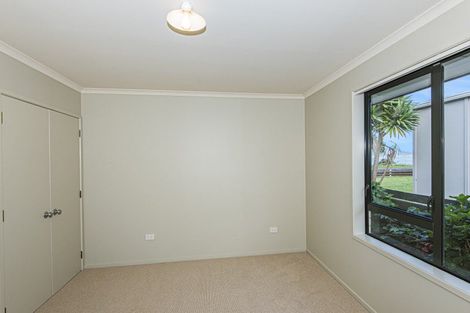 Photo of property in 209a One Tree Point Road, One Tree Point, 0118