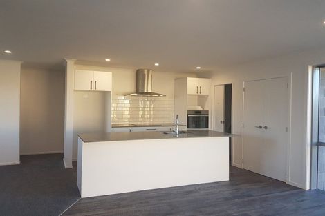 Photo of property in 18 Batty Street, Papamoa Beach, Papamoa, 3118