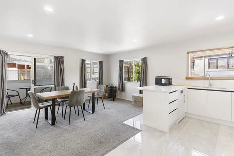 Photo of property in 30 Vireya Court, Goodwood Heights, Auckland, 2105