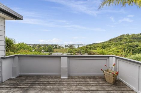 Photo of property in 37 Dingadee Street, Welcome Bay, Tauranga, 3112