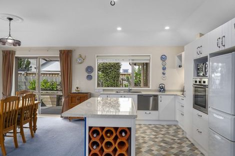 Photo of property in 28 Ara Drive, Redwoodtown, Blenheim, 7201