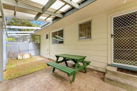 Photo of property in 75 Salamanca Road, Sunnynook, Auckland, 0620