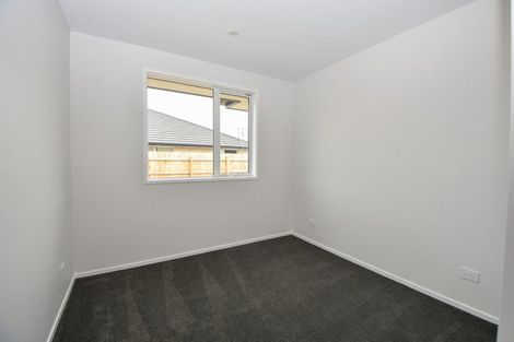 Photo of property in 14 Kakariki Crescent, Carterton, 5713