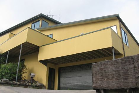 Photo of property in 1 Bunker Way, Strathmore Park, Wellington, 6022