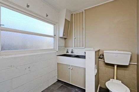 Photo of property in 717 Ballantyne Street, Frimley, Hastings, 4120