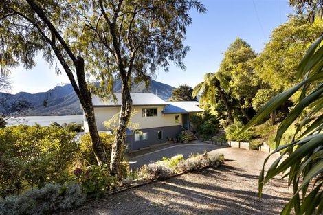 Photo of property in 700 Moetapu Bay Road, Moetapu Bay, Picton, 7282
