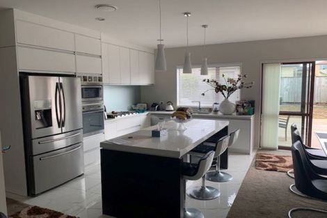 Photo of property in 20 Ballyholey Drive, Flat Bush, Auckland, 2019