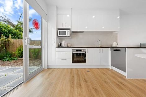 Photo of property in 22f Elliot Street, Howick, Auckland, 2014