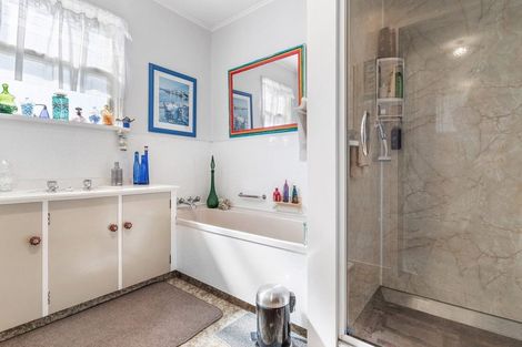 Photo of property in 34 Fergusson Street, Solway, Masterton, 5810