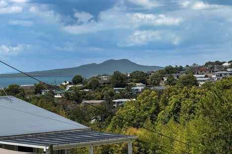 Photo of property in 13a Marina Road, Torbay, Auckland, 0630