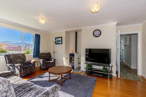 Photo of property in 126 Tipahi Street, Nelson South, Nelson, 7010