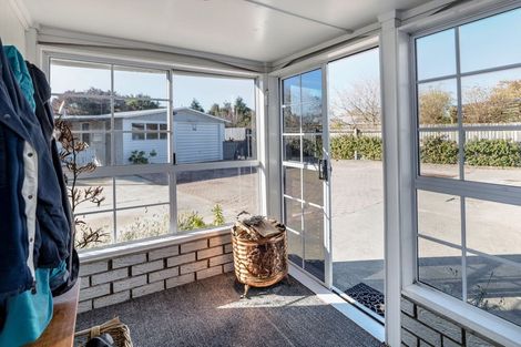 Photo of property in 13 Strasbourge Street, Martinborough, 5711