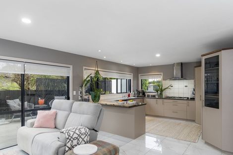 Photo of property in 43 Honeysuckle Lane, Ohauiti, Tauranga, 3112