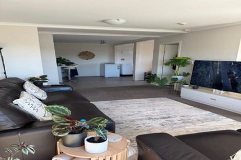 Photo of property in 29 Eskdale Road, Papakowhai, Porirua, 5024