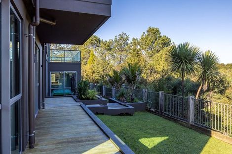 Photo of property in 106 Hillcrest Road, Hatfields Beach, Orewa, 0931