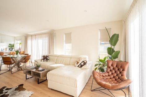 Photo of property in 75 Drysdale Road, Jacks Point, 9371