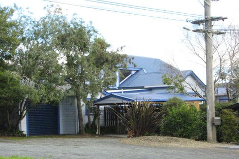 Photo of property in 6 Marion Street, Macandrew Bay, Dunedin, 9014