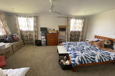Photo of property in 47 Sullivan Avenue, Mangere Bridge, Auckland, 2022