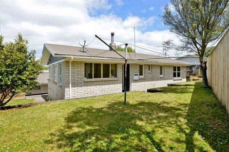 Photo of property in 10 Manapouri Place, Glenview, Hamilton, 3206