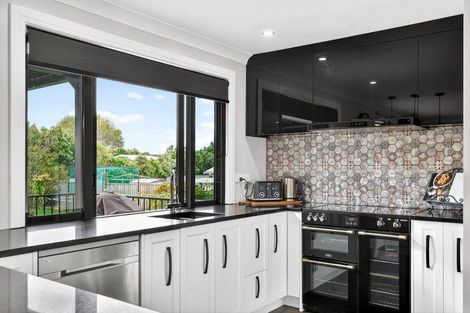 Photo of property in 15-17 Malcolm Street, Martinborough, 5711