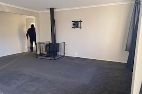 Photo of property in 10 Derby Street, Green Island, Dunedin, 9018