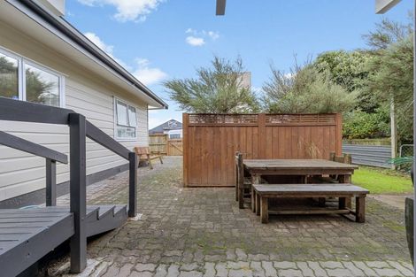 Photo of property in 22 Neal Street, Putaruru, 3411