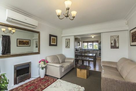 Photo of property in 65 Wellington Street, Howick, Auckland, 2014