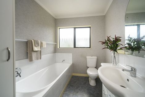 Photo of property in 7a Millar Street, Terrace End, Palmerston North, 4410