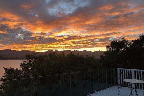 Photo of property in 20 Emerson Crescent, Diamond Harbour, Lyttelton, 8971