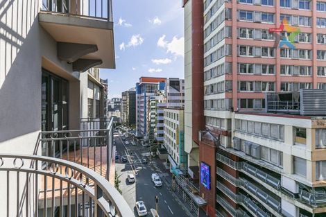 Photo of property in Atrium Towers, 6b/154 The Terrace, Wellington Central, Wellington, 6011