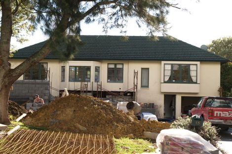 Photo of property in 15 Masefield Street, Cockle Bay, Auckland, 2014