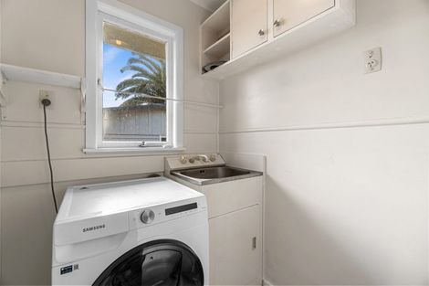 Photo of property in 15 Sheridan Street, Silverdale, Hamilton, 3216