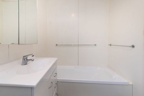 Photo of property in 8 Robinson Crescent, Westbrook, Palmerston North, 4412
