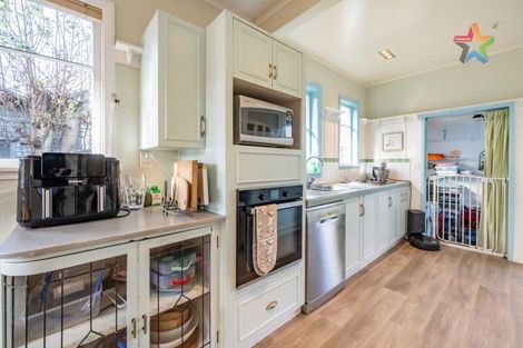 Photo of property in 3 Gibbs Crescent, Wainuiomata, Lower Hutt, 5014