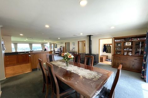 Photo of property in 205 Sunflower Road, Balclutha, 9274