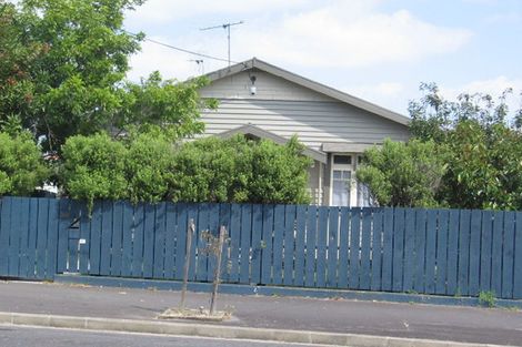 Photo of property in 3/28 Mahara Avenue, Birkenhead, Auckland, 0626