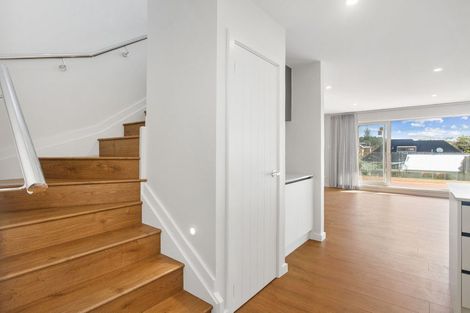 Photo of property in 60 Dominion Street, Takapuna, Auckland, 0622