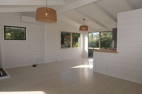 Photo of property in 1 Makora Road, Otaihanga, Paraparaumu, 5036