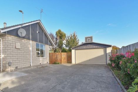 Photo of property in 22 Mckellar Place, Hornby, Christchurch, 8042