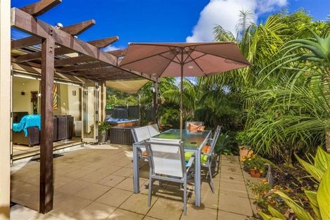 Photo of property in 58 English Oak Drive, Schnapper Rock, Auckland, 0632