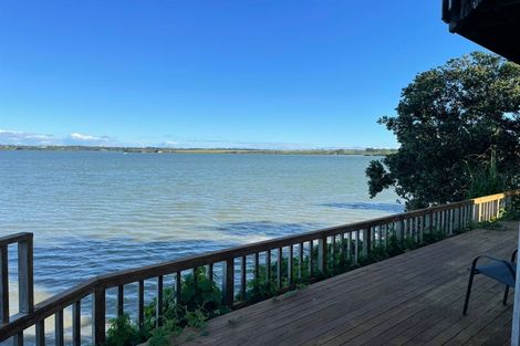Photo of property in 8 Lawson Way, Weymouth, Auckland, 2103