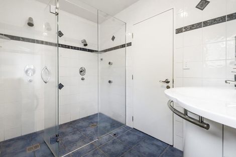 Photo of property in 2/74 Glamorgan Drive, Torbay, Auckland, 0630